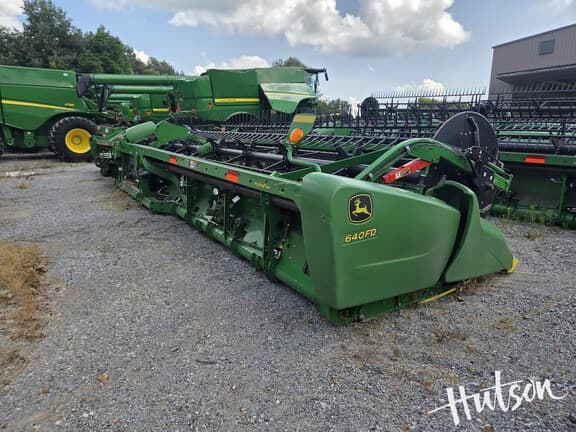 Image of John Deere 640FD equipment image 3
