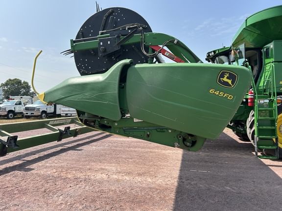2018 John Deere 645FD Equipment Image0