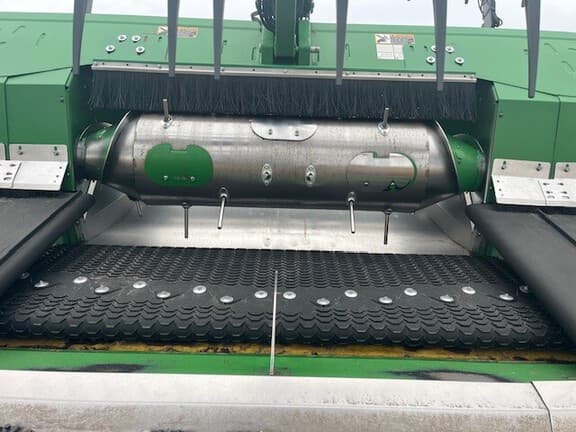 Image of John Deere 645FD equipment image 4