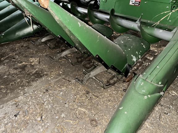 Image of John Deere 708C equipment image 4