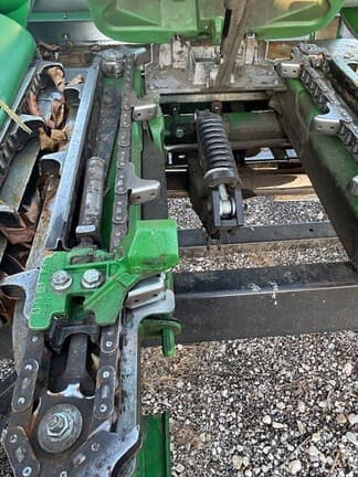 Image of John Deere 708C equipment image 3