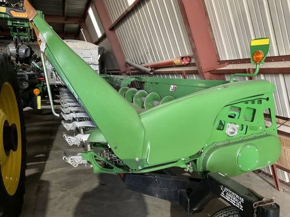 2018 John Deere 712C Equipment Image0