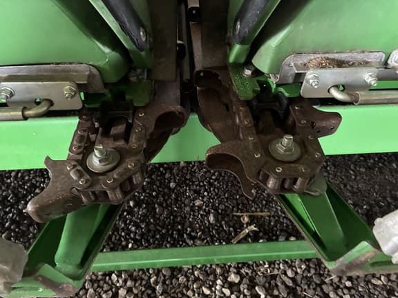 Image of John Deere 712C equipment image 1