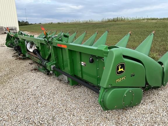 Image of John Deere 712FC equipment image 1