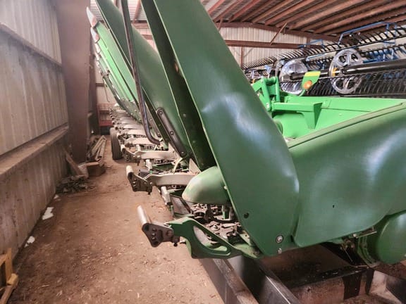 2018 John Deere 712FC Equipment Image0