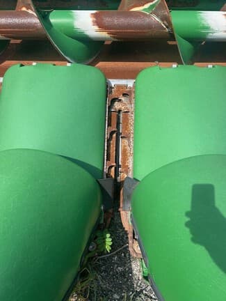 Image of John Deere 716C equipment image 3