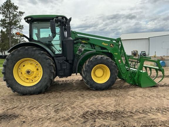 Image of John Deere 7210R equipment image 4
