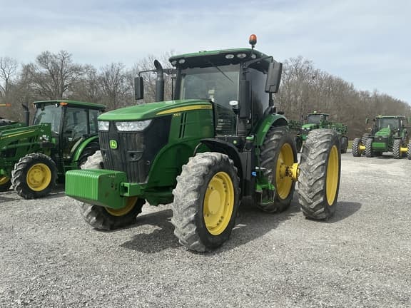 Image of John Deere 7210R Primary image