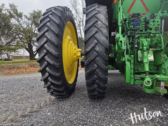 Image of John Deere 7230R equipment image 4