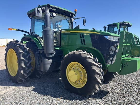 Image of John Deere 7270R equipment image 2