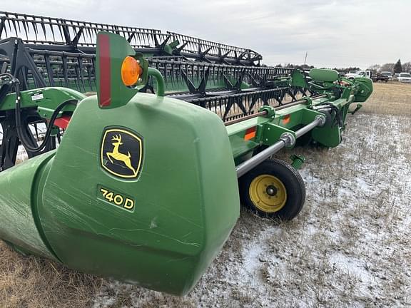 Image of John Deere 740D equipment image 2
