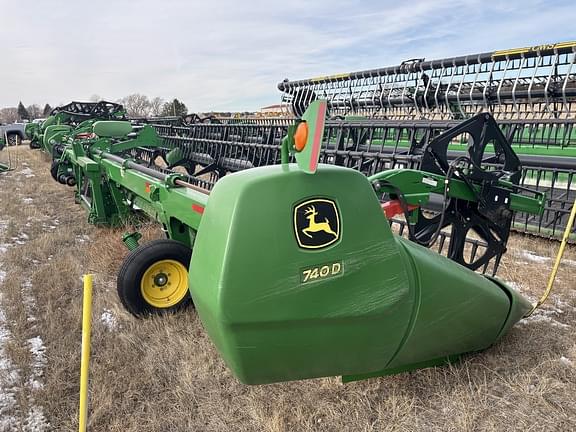 Image of John Deere 740D equipment image 3