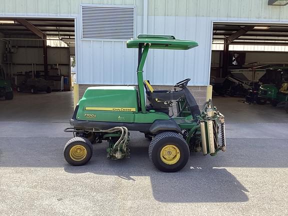 Image of John Deere 7700A equipment image 3