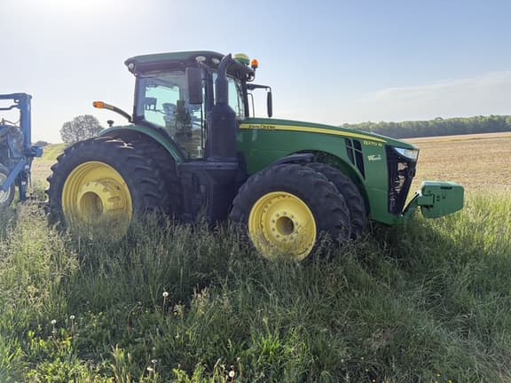 Image of John Deere 8270R Primary image