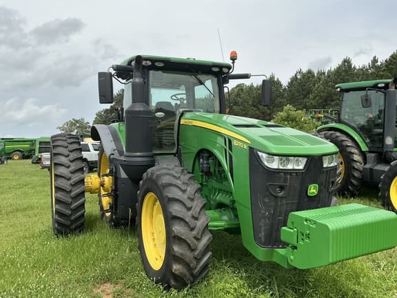 Image of John Deere 8270R Primary image