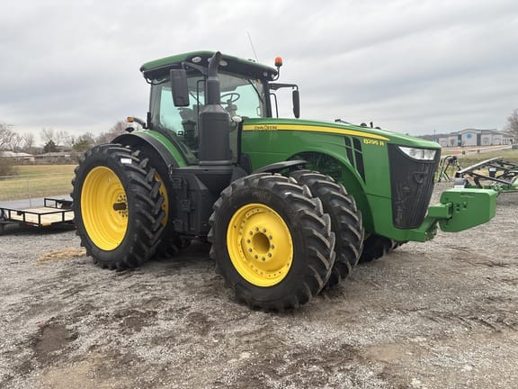 2018 John Deere 8295R Equipment Image0