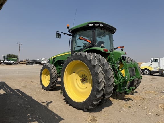 Image of John Deere 8295R equipment image 1
