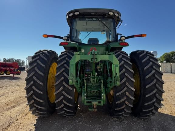 Image of John Deere 8320R equipment image 3