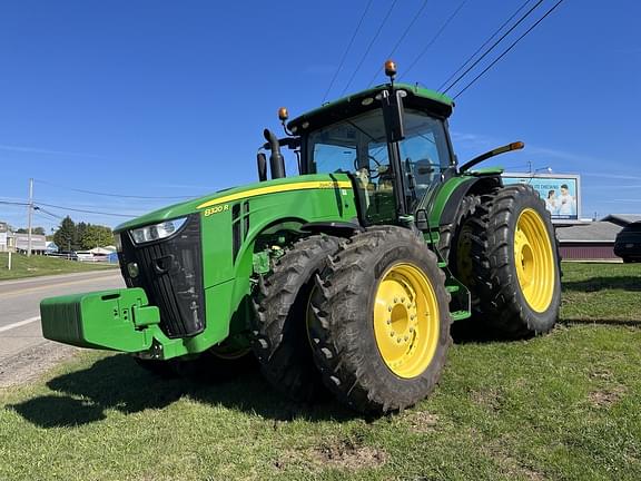 Image of John Deere 8320R equipment image 1