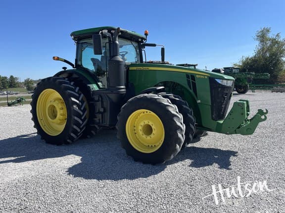 Image of John Deere 8320R Primary image