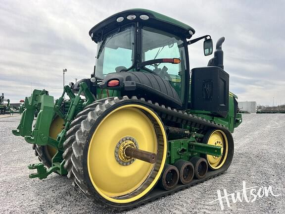 Image of John Deere 8320RT equipment image 1