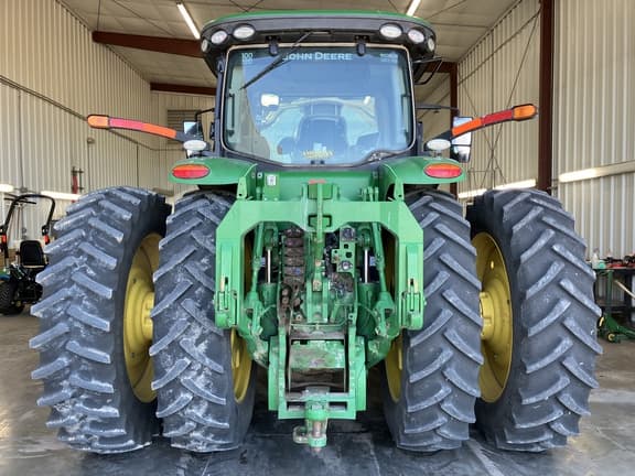 Image of John Deere 8345R equipment image 4