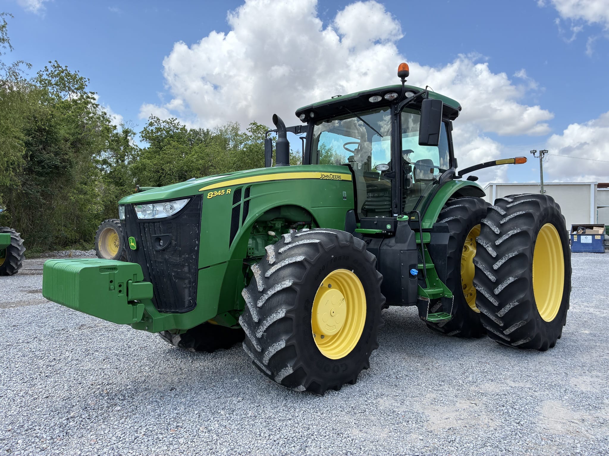 2018 John Deere 8345R Equipment Image0