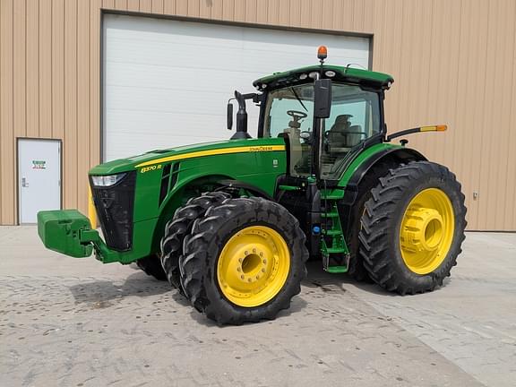 Image of John Deere 8370R Primary image