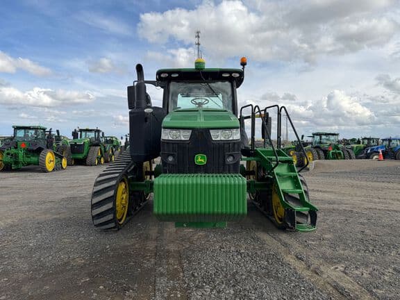 Image of John Deere 8370RT equipment image 3