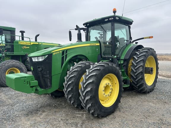 Image of John Deere 8400R Primary image