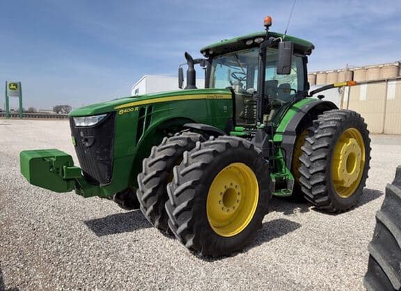 Image of John Deere 8400R Primary image