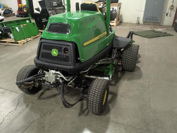 Image of John Deere 8800A equipment image 3