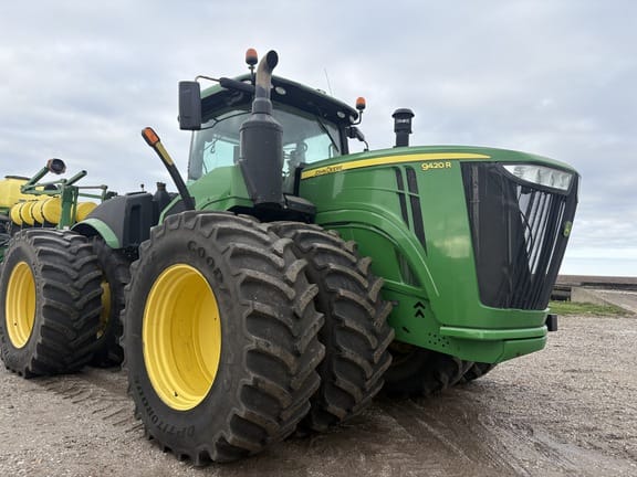 2018 John Deere 9420R Equipment Image0