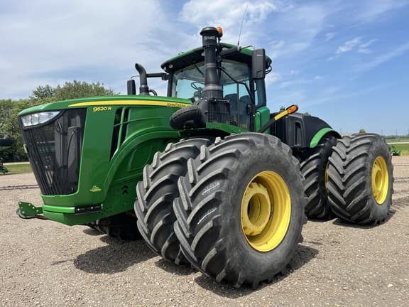 Image of John Deere 9520R equipment image 3