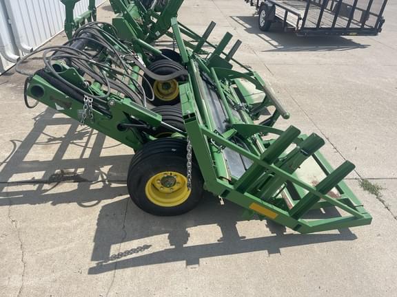 Image of John Deere A520R Primary image