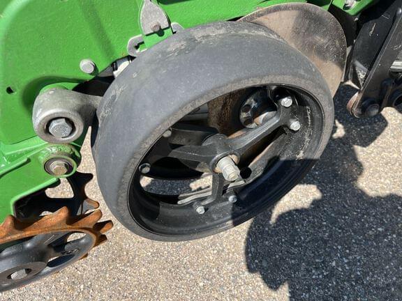 Image of John Deere DB66 equipment image 4