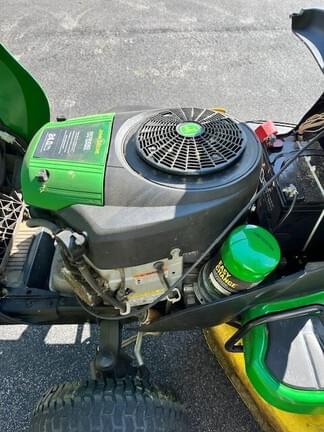 Image of John Deere E160 equipment image 4