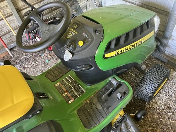 Image of John Deere E170 Primary image