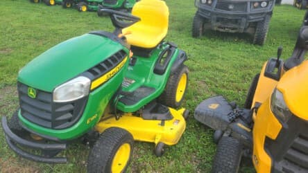 Image of John Deere E180 Primary image