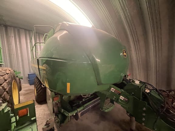Image of John Deere L341 equipment image 1