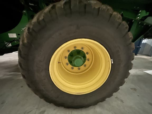 Image of John Deere L341 equipment image 2