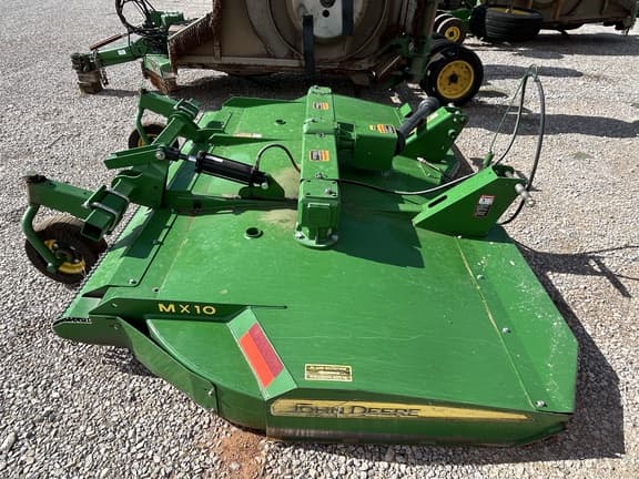 Image of John Deere MX10 equipment image 4