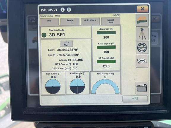 Image of John Deere R4038 equipment image 4