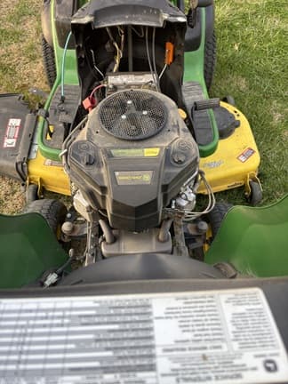 Image of John Deere S240 equipment image 4