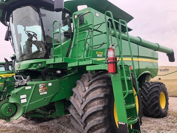 2018 John Deere S770 Equipment Image0