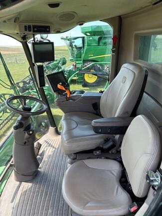 Image of John Deere S770 Image 1
