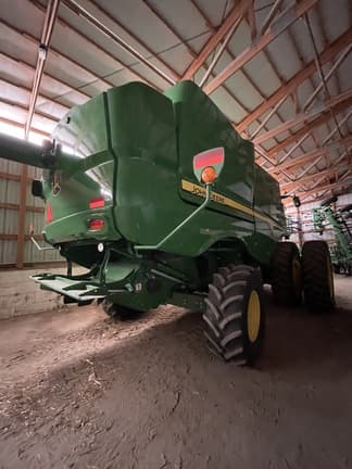 Image of John Deere S770 equipment image 2