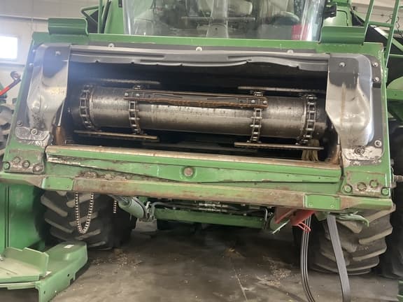Image of John Deere S780 equipment image 4