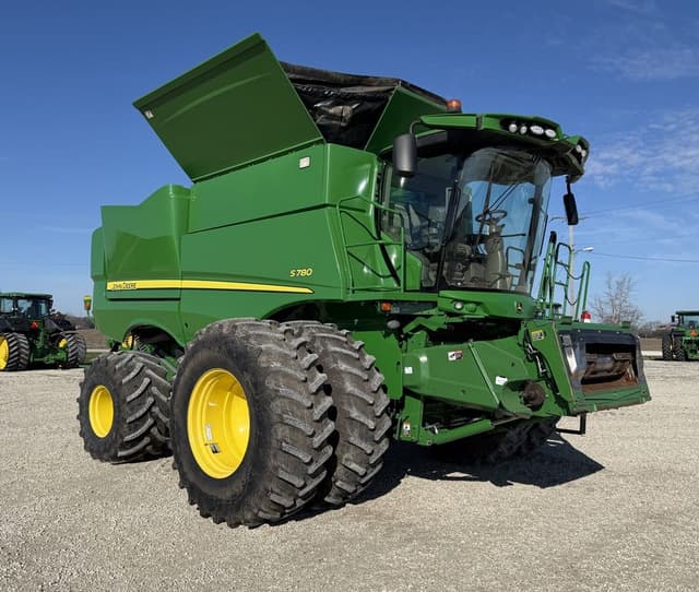 Image of John Deere S780 equipment image 3
