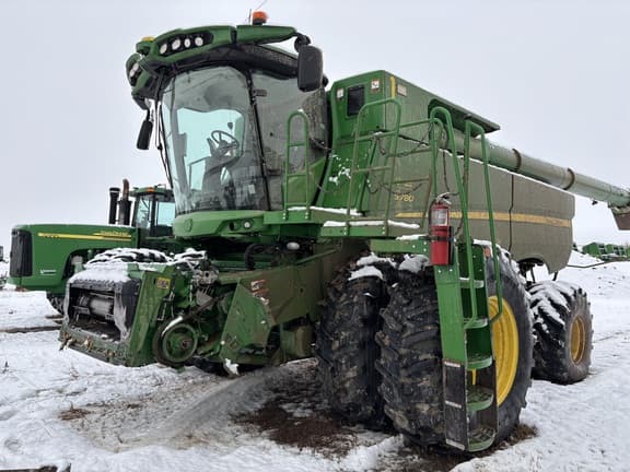 Image of John Deere S780 equipment image 3